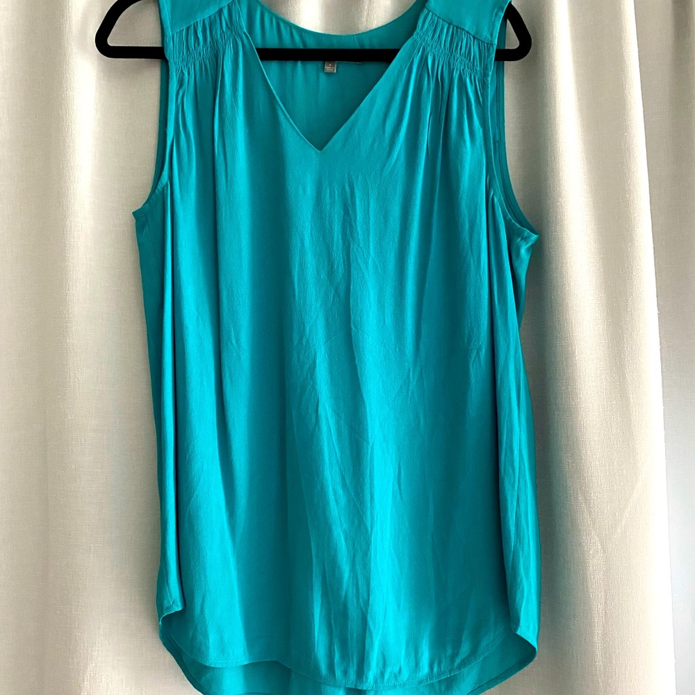 Daniel Rainn - V-neck Blouse - Medium